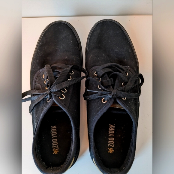 Zoo York Shoes 10 - Picture 2 of 5